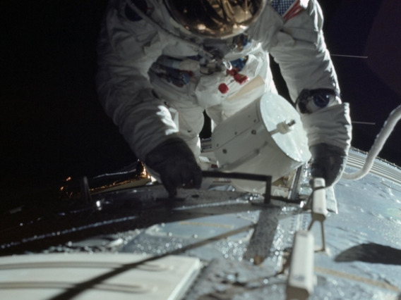 Apollo 17 astronaut Ron Evans had to embark on a spacewalk just to retrieve a cassette of film, which recorded data from the first radar mapping instrument mounted on a spacecraft. (Photo: NASA)