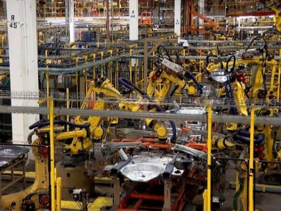 Robots working in Ford Motor factory