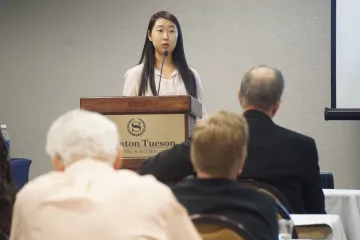 Student presenting at the 2018 Symposium.